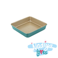 Nadiya Hussain 9" Square Cake Tin