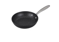 Scratch Guard long lasting frying pan is scratch resistant, all hob suitable and dishwasher safe. You can even finish food in the oven up to 260C!